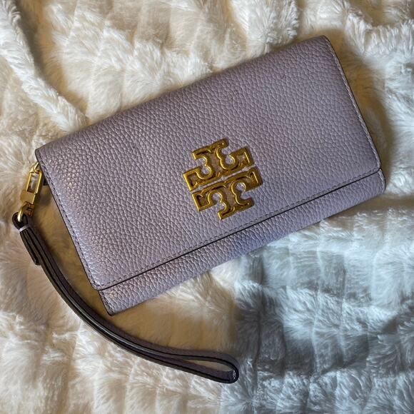 TORY BURCH “Britten” Smartphone Wallet Purple Lavender Leather‎ Cards Flap Snap - Picture 1 of 7